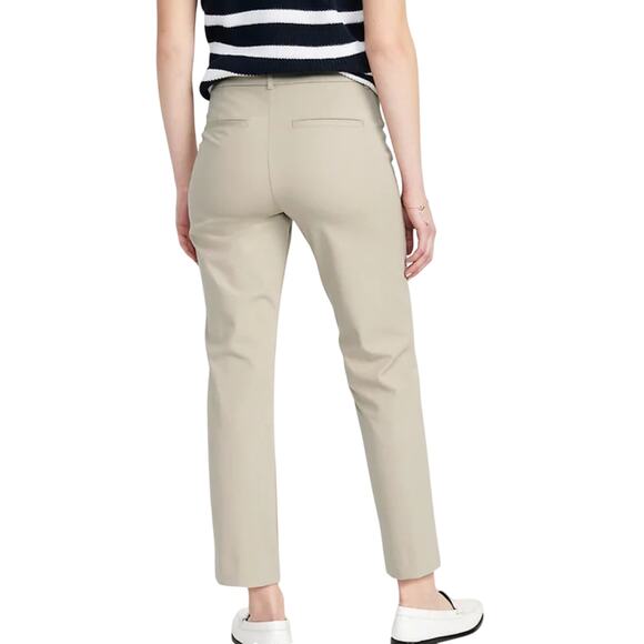 Old Navy Women's Low Waist Stretch Khaki Pants - Size: 4 - Picture 9 of 12
